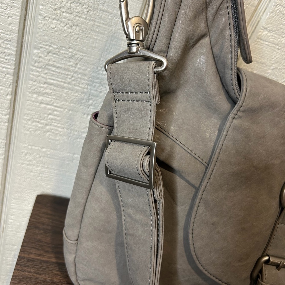 Kelly Moore B-Hobo Camera Bag - Picture 5 of 10